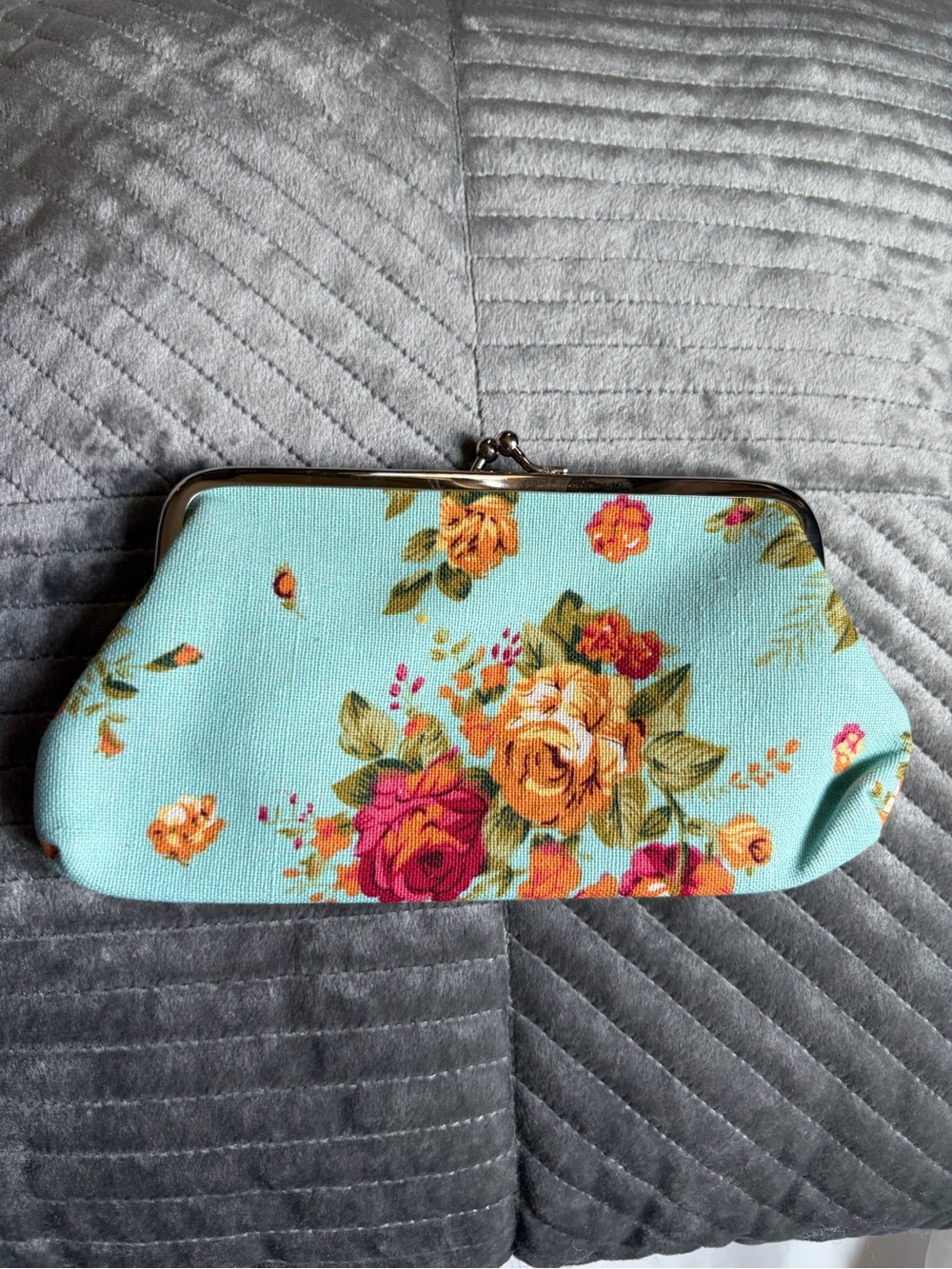 Floral Kiss-Lock Clutch Bag in Aqua